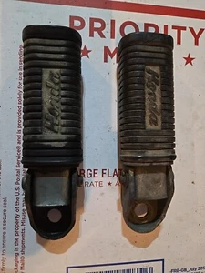 Honda CA95 Benly 150 Rear Passenger Pegs Excellent Original - Bild 1 von 10