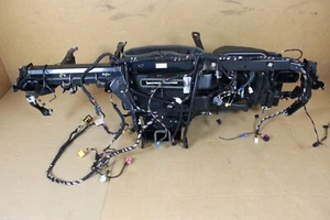 Audi A4 8W B9 S-Line B9 2.0 TFSI Calefacción Interior Caja Montaje 8W1820005 - Imagen 1 de 7