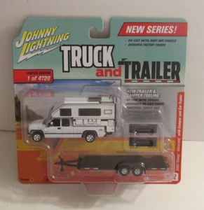JOHNNY LIGHTNING TRUCK AND TRAILER 2002 CHEVY SILVERADO w/ CAMPER & CAR TRAILER - Picture 1 of 7
