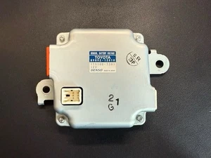 Toyota VOXY ZWR80 Control Unit ECU Sensor Battery Monitoring 89892-12010 Noah - Picture 1 of 4