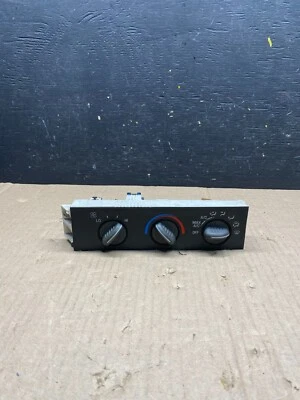 GMC Chevrolet Express 1500 2001-2007 control de clima aire acondicionado N0577 DG Foto 1 de 4