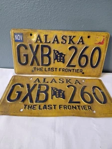 ALASKA PAIR OF LICENSE PLATES VINTAGE NICE! SEE PICS - Picture 1 of 6