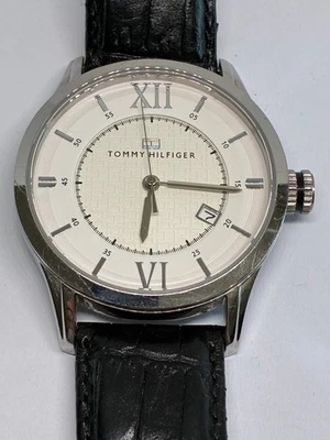Working Men's Silver Tommy Hilfiger TH.85.1.14.0814 Quartz Watch With Date HA - image 1 of 4