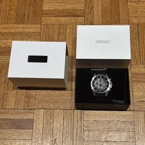Seiko Essentials SSB325 44mm Stainless Steel Case Men's Watch - Picture 1 of 9