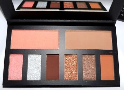 Phase Sero Bare Necessities Eyeshadow & Blush Palette - Bild 1 von 2