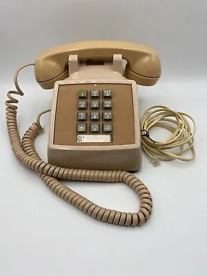 Vintage Beige 1970s Bell System Western Electric Desk Telephone Push Button • 19.95€