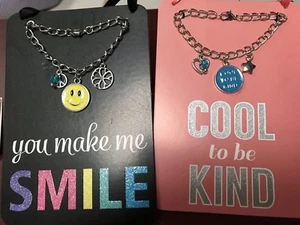 JUSTICE POSITIVE MESSAGE CHARM BRACELET (COOL TO BE KIND/YOU MAKE ME SMILE) WOW! - Picture 1 of 8