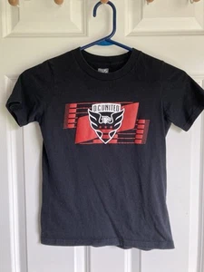 D.C. United soccer offical merch shop tee tshirt boys/girls kids size 8 - Picture 1 of 3