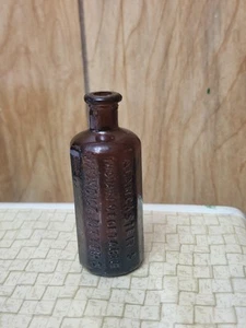1852 Alancasters Indian Vegetable Jaundice Bitters Glass Bottle No Cork 3"  - Picture 1 of 7
