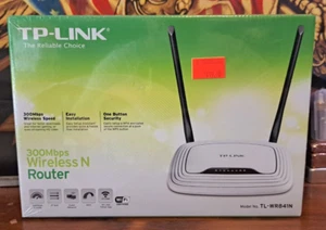 Manhattan 300N Wireless 4-Port Router - Picture 1 of 3