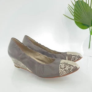 AGL Italy Women's Low Wedge Pump Size 10 Gray Snake Comfy Business Casual Shoe - Picture 1 of 16