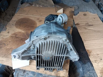 Mercedes W212 E63 CLS63 AMG S 2014-2018 OEM AWD eje trasero portador diferencial Foto 1 de 4