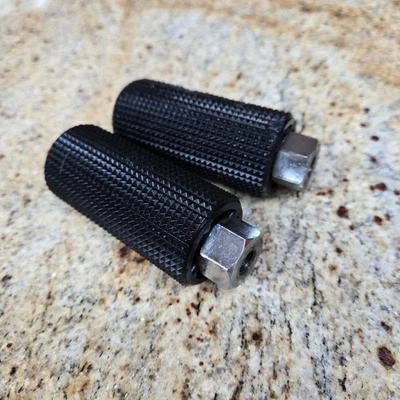 Amoladora de eje Odyssey clavijas roscadas Mid School BMX Foto 1 de 4