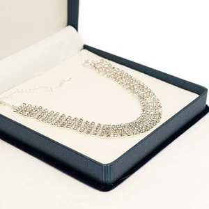 Collier mit Strass Choker 5 Reihig Halsschmuck Silberfarben Damen Halskette Neu - Bild 1 von 4