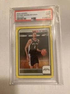 2023-24 Hoops Victor Wembanyama Giallo rc PSA9 n. 277 - Foto 1 di 2