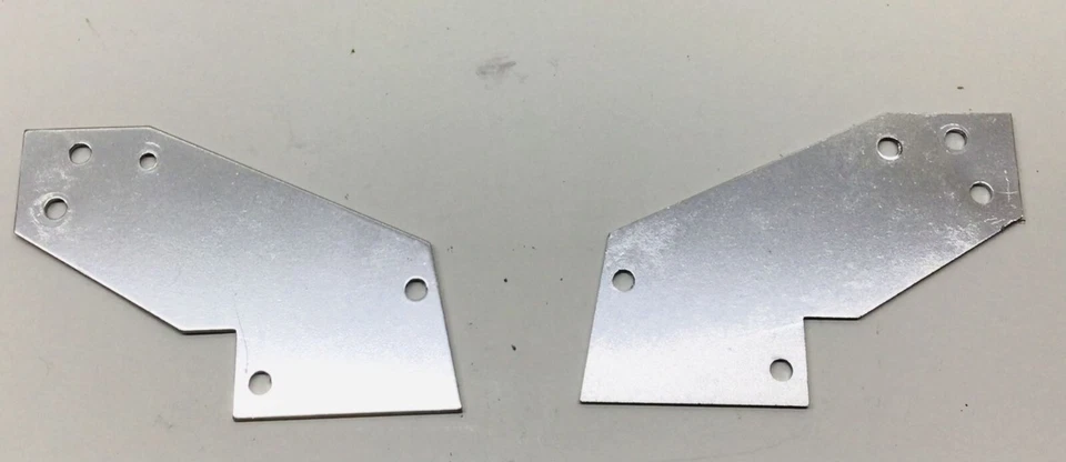 Vintage Parts TOMO Chassieplatten Heck L/R--Rarität - Bild 1 von 1
