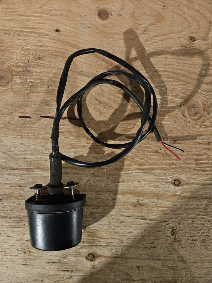 Luz de matrícula Kawasaki OEM Vulcan Vn900 23016-0010 Foto 1 de 4