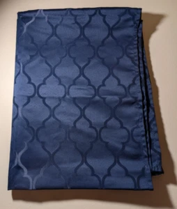 Marineblaue dekorative Tischdecke 70" lang x 52" breit gebraucht - Bild 1 von 1
