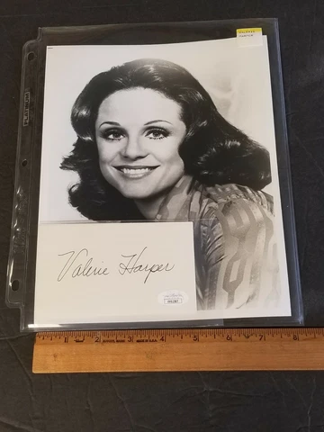 VINTAGE VALERIE HARPER HAND SIGNED AUTOGRAPHED 3X5 CARD W/8X10 PHOTO W/JSA/COA Cover
