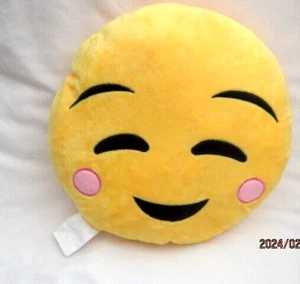 12" Emoji Emoticon Cute Fun Rosey Cheeks Smiling Emoji Stuffed Plush-New! - Picture 1 of 2