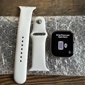 Apple Watch Series 10 46 mm aluminium or rose (GPS) - Photo 1 sur 6