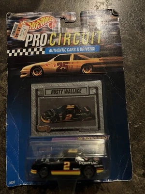 De colección Hot Wheels Pro Circuit Series - Rusty Wallace #2 - Escala 1:64 Nuevo en tarjeta Foto 1 de 2