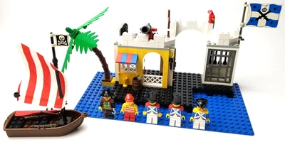 LEGO Pirates 6267 Lagoon Lock-Up Complete Imperial Prison Pirate Ship Jail Foto 1 de 4