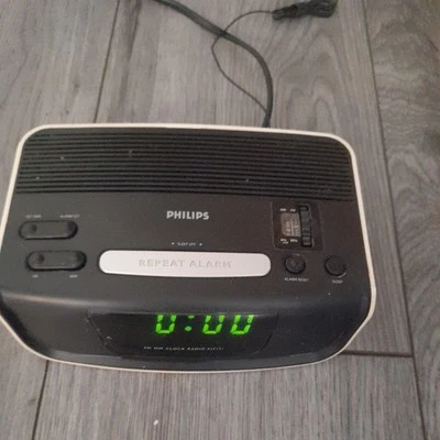 Philips AJ3121 FM/MW Radio Buzzer Alarm Clock - Fully Tested - Image 1 of 4