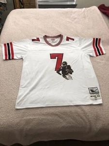 Mitchell & Ness NFL Atlanta Falcons Michael Vick 7 Throwback Jersey Mens Size 60 - Picture 1 of 10