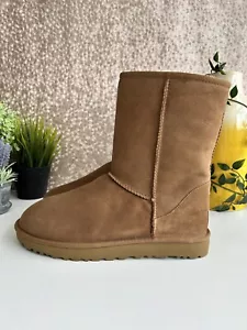 UGG Classic Short Chestnut Boots UK Size 10.5 - Picture 1 of 19