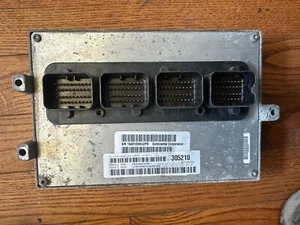 Jeep Liberty 2012 3,7 L deportivo OEM motor módulo informático ECM ECU P68103707AD - Imagen 1 de 7