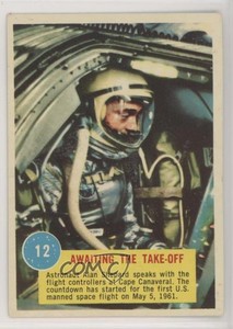 1963 Topps Astronaut 3-D Awaiting the Take-Off #12 0s4