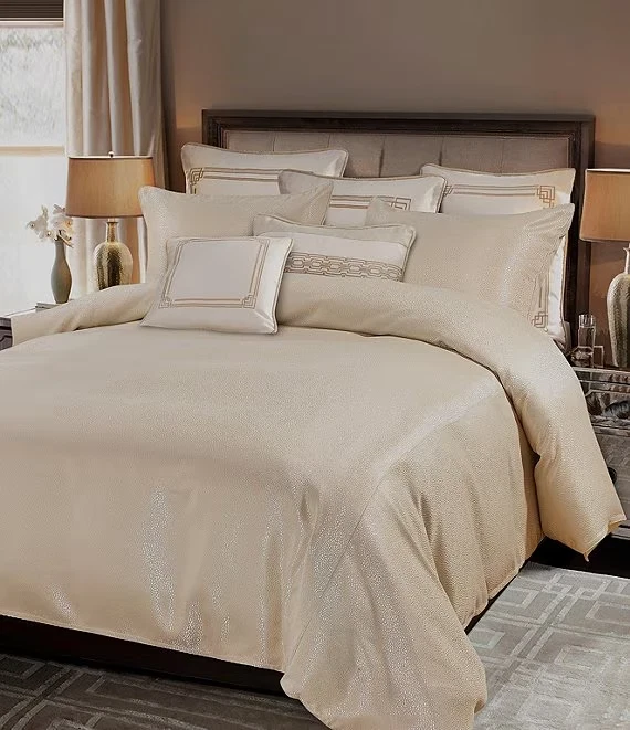 HiEnd Accents Everyday Luxury Marilyn 3Pc Duvet Set New - Image 1 of 3
