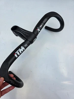 ITM X-ONE SEMI INTEGRATED CARBON HANDLEBAR, 42cm x 110mm, Excellent Condition! - image 1 of 4