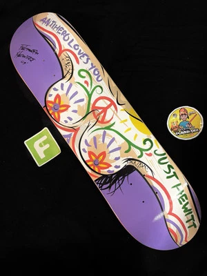 RARO FIRMADO Peter Hewitt Peace Hippies Anti Héroe Tabla de Monopatín AUTOGRAFIADO Foto 1 de 4