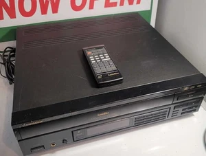 Pioneer CLD-1070 Laserdisc Player With Remote - Tested & Working - Picture 1 of 3