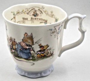 ROYAL DOULTON BRAMBLY HEDGE FULL SIZE THE BIRTHDAY BEAKER MUG BONE CHINA 1st QTY - Picture 1 of 3