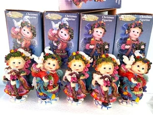 Crinkle Angels Christmas Village 5 figurines Positive Dreams Angel with Lamb - Picture 1 of 9