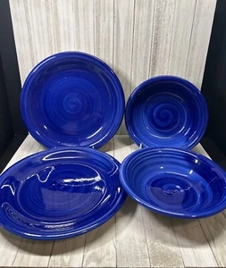 Platos de cena y cuencos de sopa Furio Swirl vintage azules hechos en Italia - Lote de 4 - Imagen 1 de 8