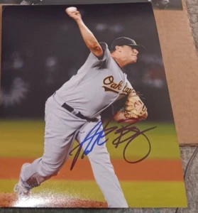 Andrew Bailey Oakland Athletics A'S SIGNED 8X10 Photo COA AUTOGRAPHED MLB - Picture 1 of 1