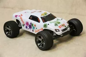 Tema antivirus de cuerpo personalizado para Traxxas Rustler 2WD 1/10 Truck Car Shell Cover - Imagen 1 de 12