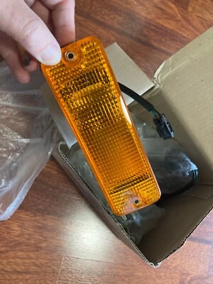 new Original Ssangyong Musso Blinker L vorne links - Bild 1 von 2