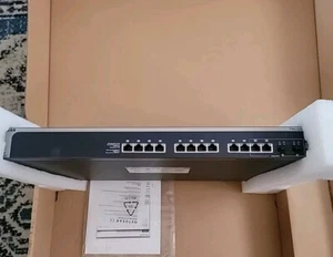 Netgear Prosafe Smart Switch XS712T-100NES 12-Port 2 SFP 10GB SKU 11205 - Picture 1 of 4