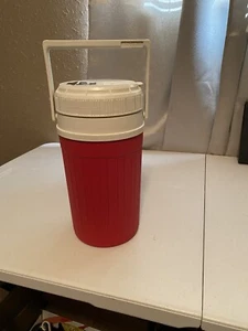 VTG 80s Pizza Hut Red & White Igloo Half Gallon Pitcher Cooler - Made In USA - Picture 1 of 8