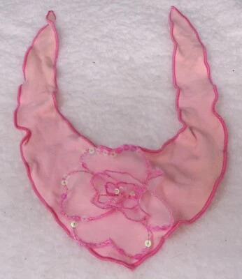 Bandana rosa con volantes con lazo LULUPINK para perro Foto 1 de 3