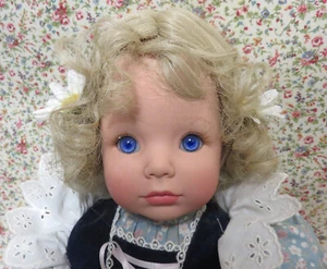 EXCELLENT NM 20" LTD ED 439/3500 HEIDI BY SUSAN WAKEEN - NO BOX OR PAPERS - Bild 1 von 5