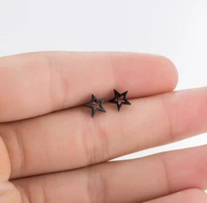 Unisex Titanium Tiny Punk Black Star Earrings Stud - Picture 1 of 3