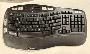 Logitech Wave Keyboard k350 Wireless (No Dongle, Missing One Rubber Foot) - Photo 1/5