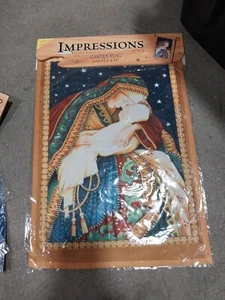 Impressions Garden Flag By NCE 12.5"x18" Madonna And Child Holiday Christmas - Picture 1 of 3
