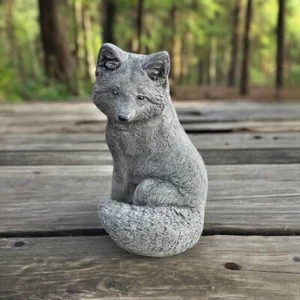 Wild Fox Sculpture Stone Sitting Forest Fox Statue Concrete Woodland Animal - Picture 1 of 8